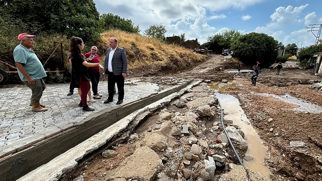 Başkan Çiçek sel bölgesinde incelemelerde bulundu