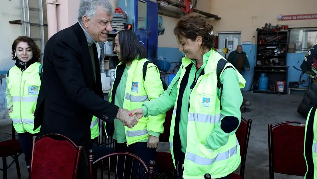 Başkan Engin, belediye çalışanlarının yeni yılını kutladı