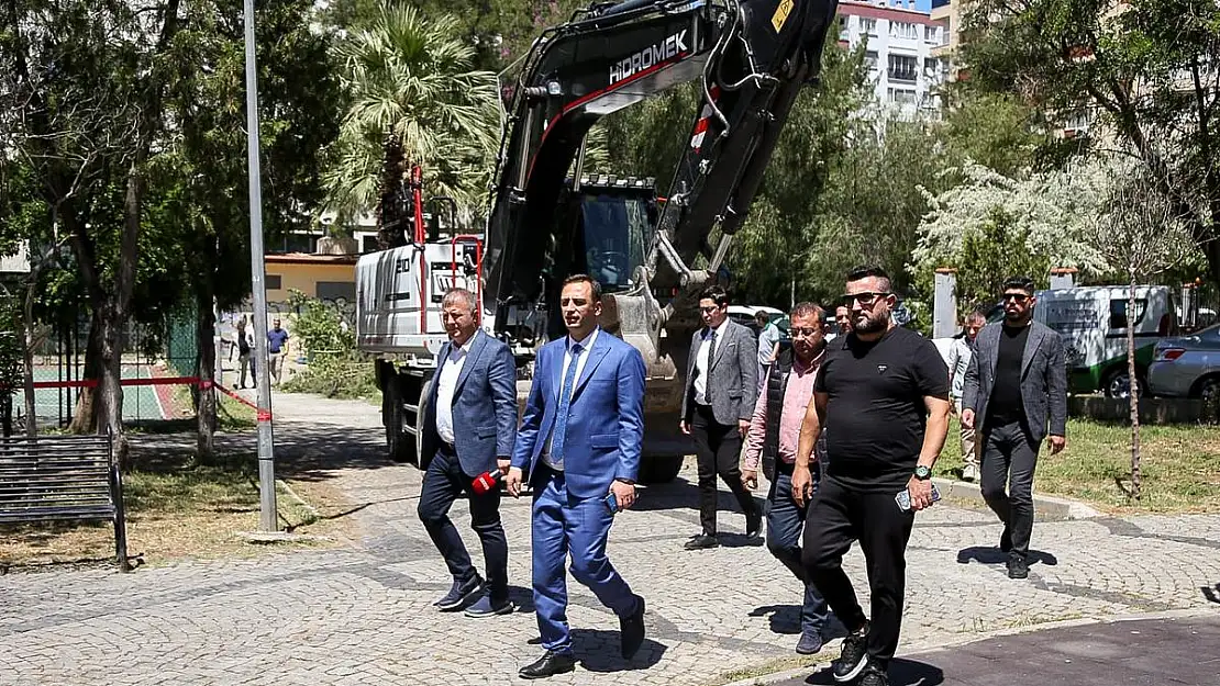 Başkan Eşki'den Küçükpark'a neşter