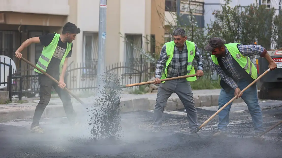 Başkan Görkem Duman, ilçede asfalt seferberliğini sürdürüyor