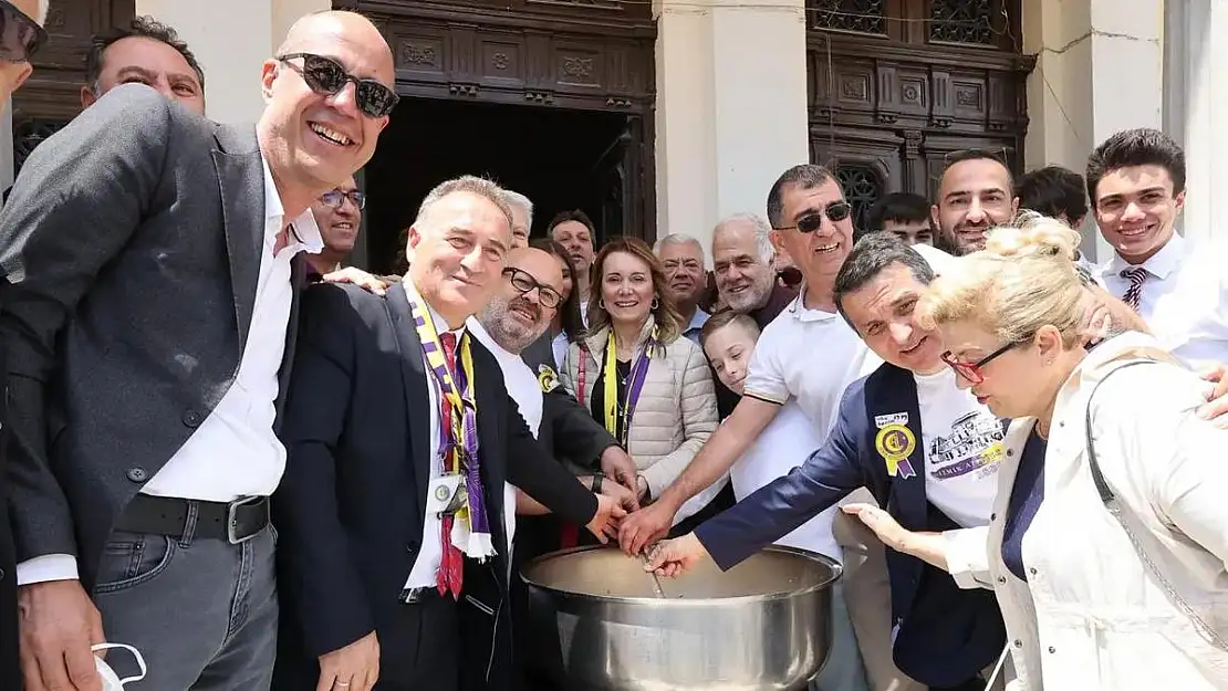 Başkan Mutlu, Atatürk Lisesi mezunları ile pilav gününde buluştu