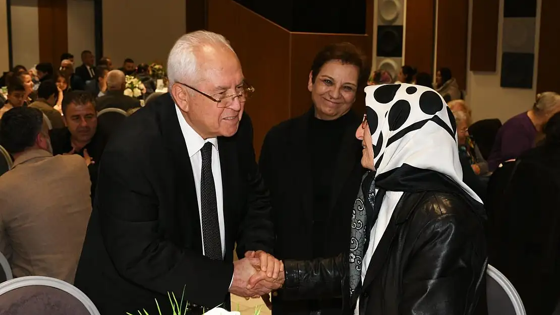 Başkan Selvitopu, şehit yakınları ve gazilerle iftar yemeğinde buluştu