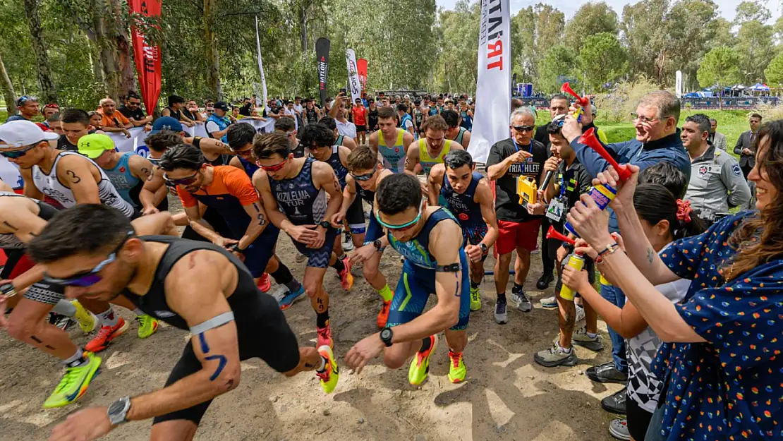 Başkan Tugay'dan İzmir'e triatlon müjdesi