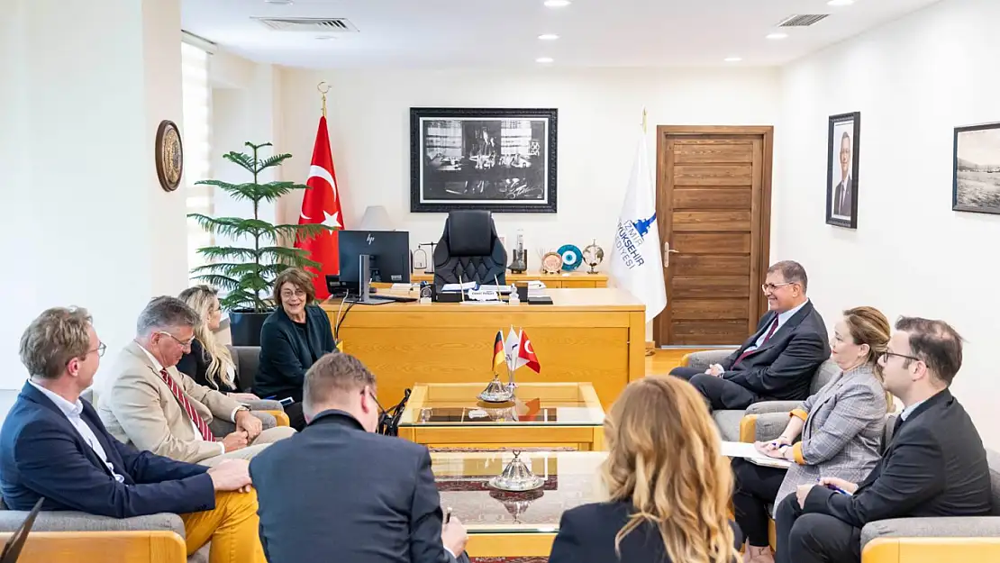 Başkan Tugay'dan uluslararası diplomasi