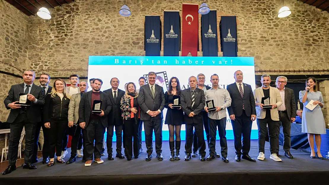 Başkan Tugay: Demokrasinin tarafındayız