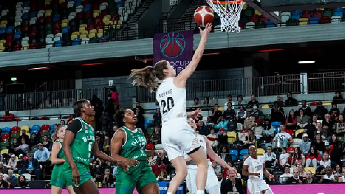 Basketbolda şok eden olay! Bursa Uludağ Kadın Basketbol takımı sahaya 5 kişi çıktı!