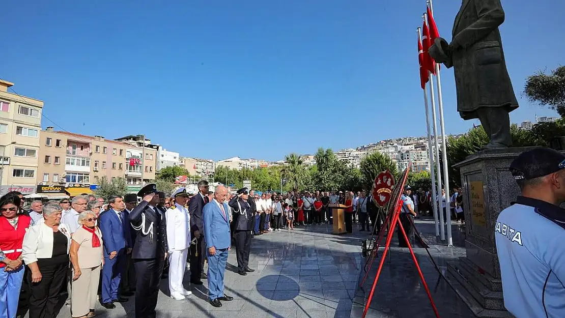 Bayraklı'da 30 Ağustos kutlandı