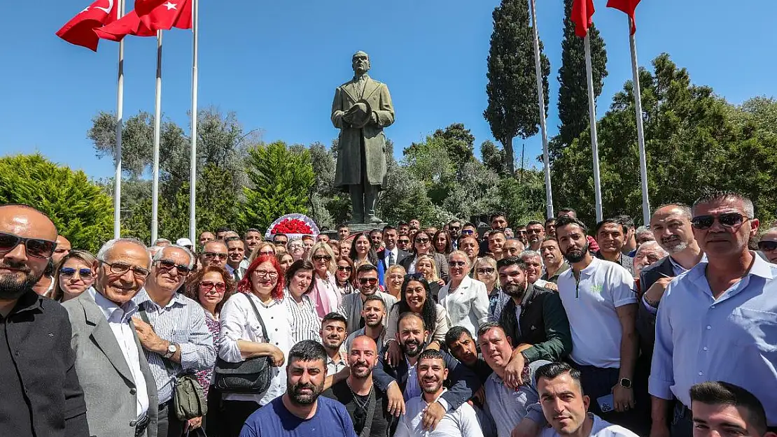 Bayraklı'da Önal Dönemi Başladı