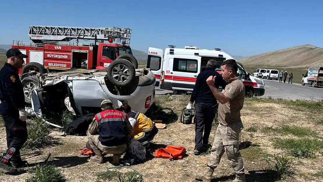 Bayram öncesi feci trafik kazası: Ölü ve yaralılar var