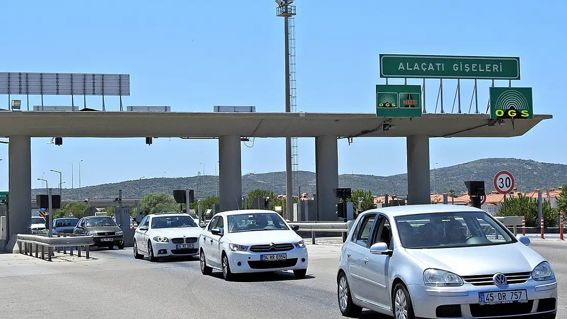 Bayram’da Çeşme’ye 217 bin 271 araç giriş yaptı