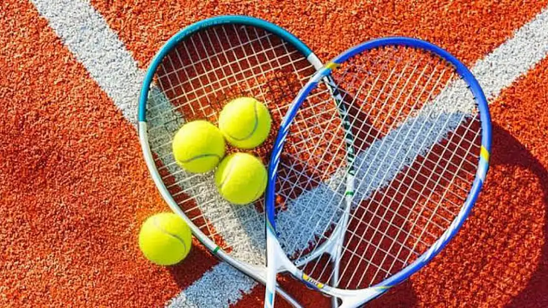 Bergama Tenis Kulübü Zafer Kupası başlıyor