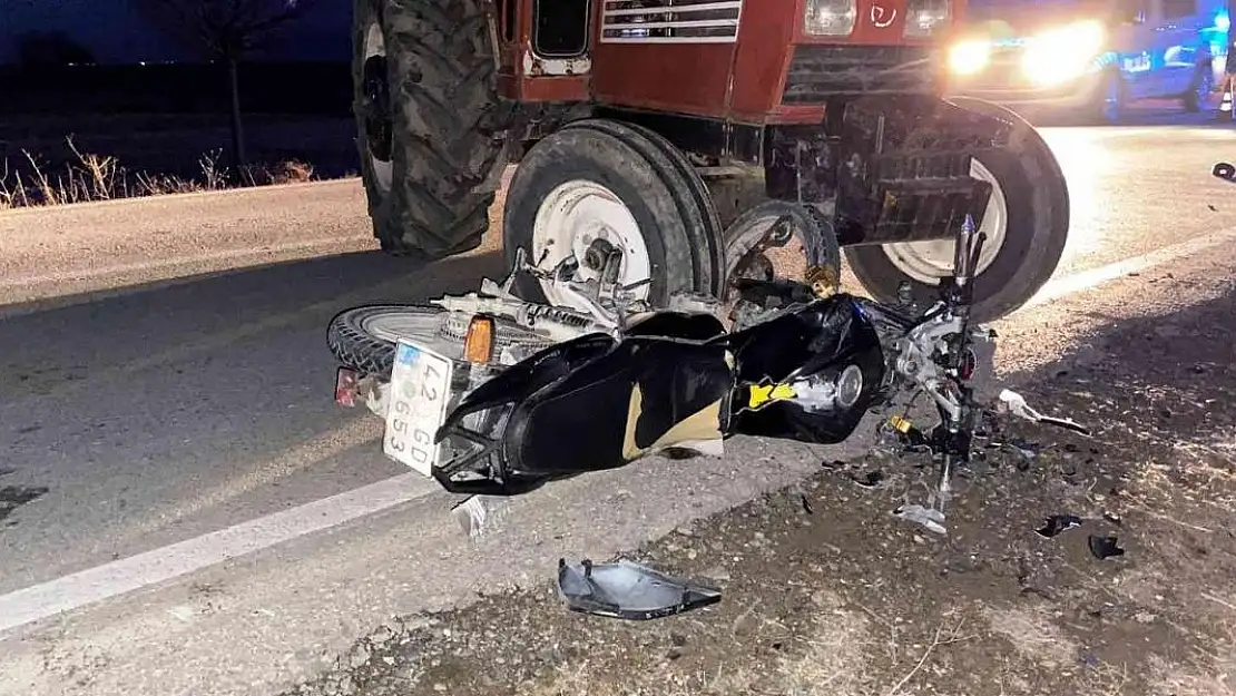 Bergama’da traktör ile motosiklet çarpıştı: 2 kişi öldü