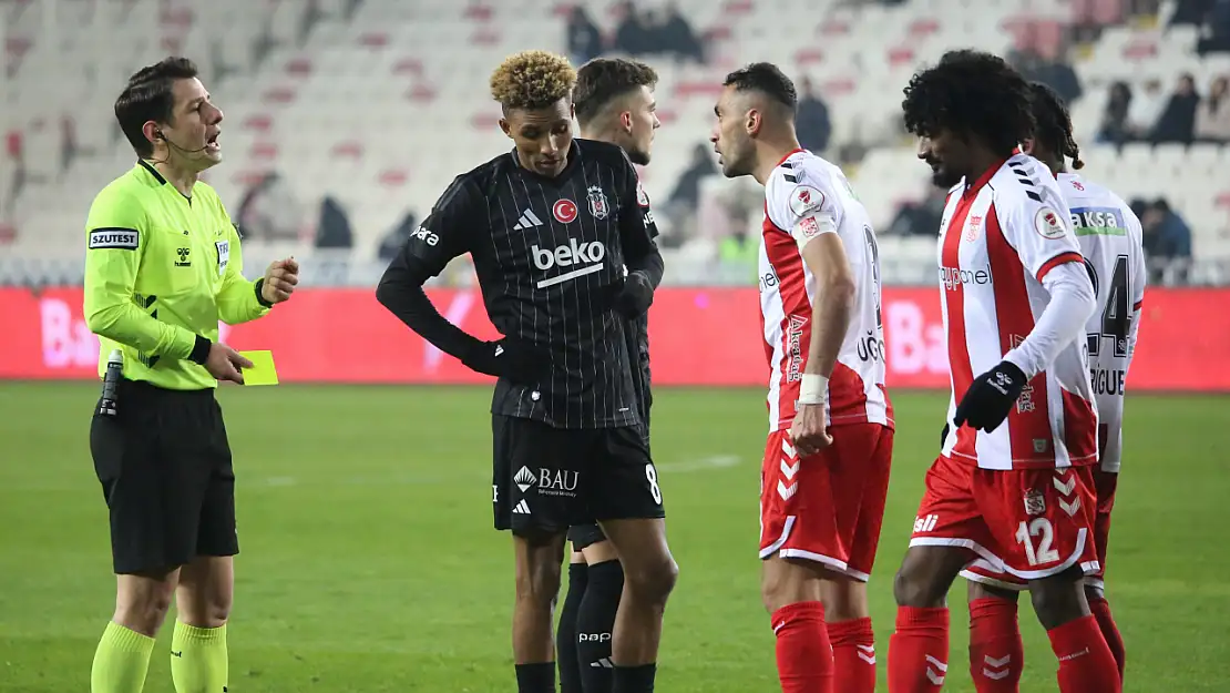 Beşiktaş, deplasmanda Sivasspor'u 1-0 mağlup etti