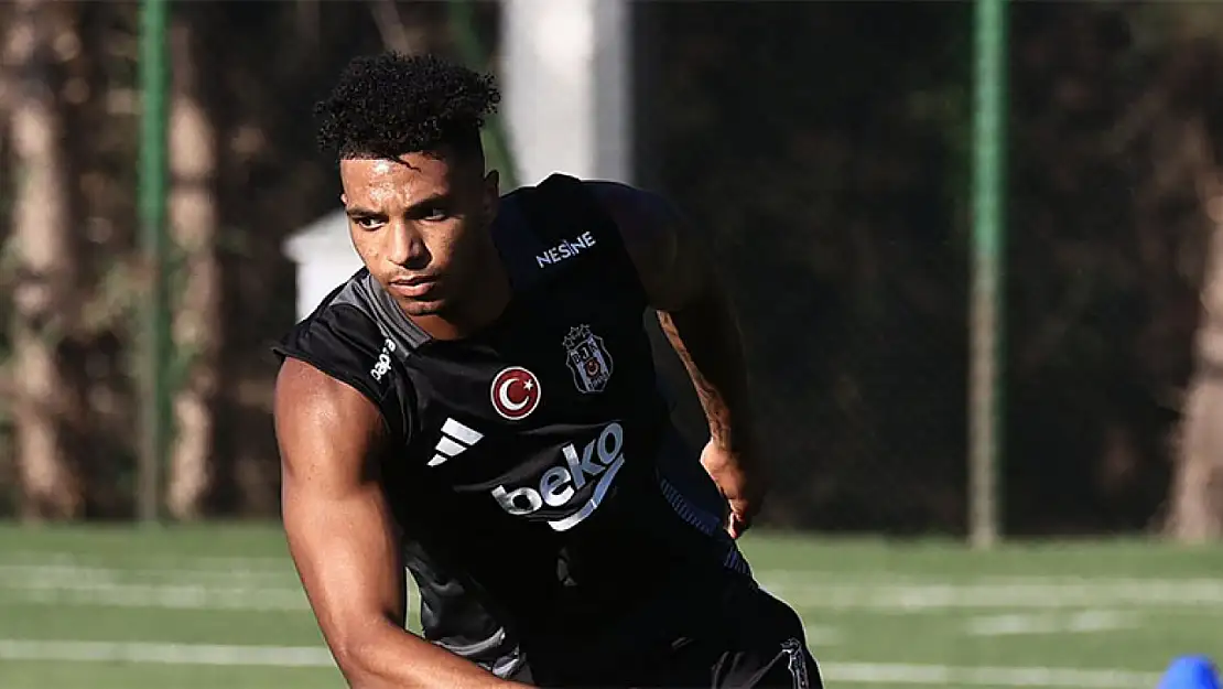 Beşiktaş'ın yeni yıldızı sahaya indi