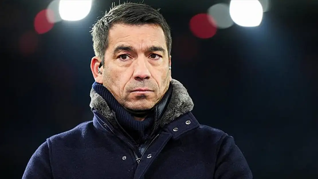 Beşiktaş T.D. Van Bronckhorst'tan galibiyet ve Avrupa açıklaması