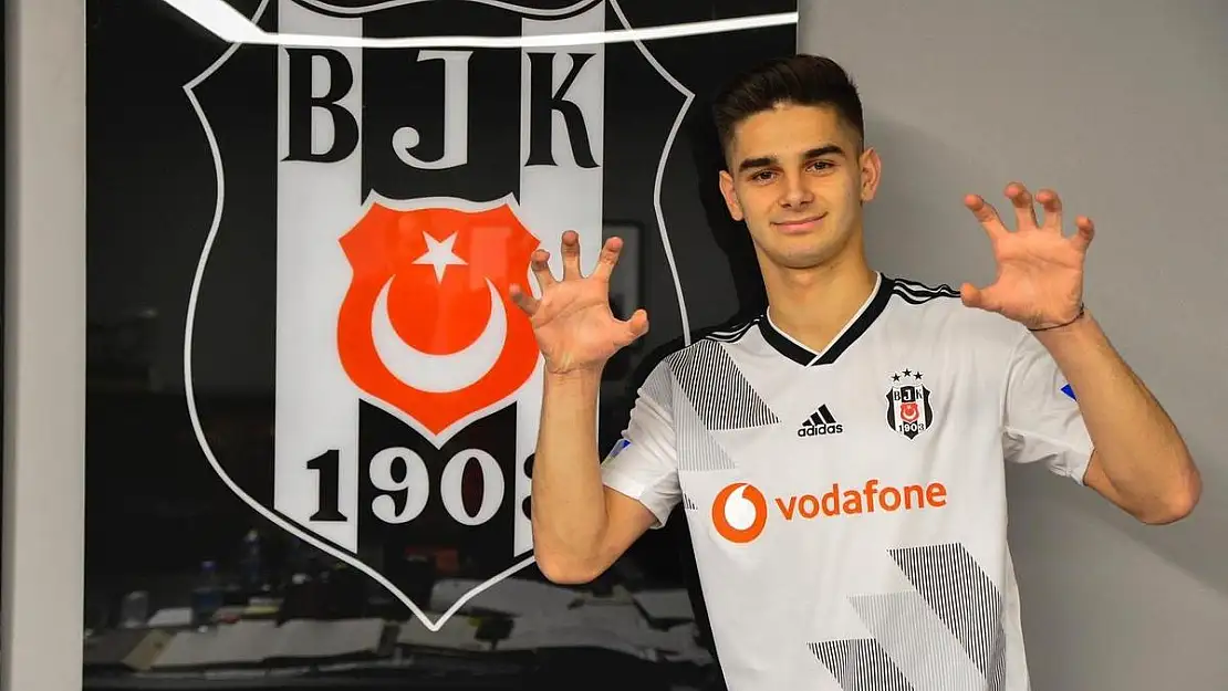 Beşiktaş’ta Ajdin Hasic Sarajevo'ya kiralık olarak gitti