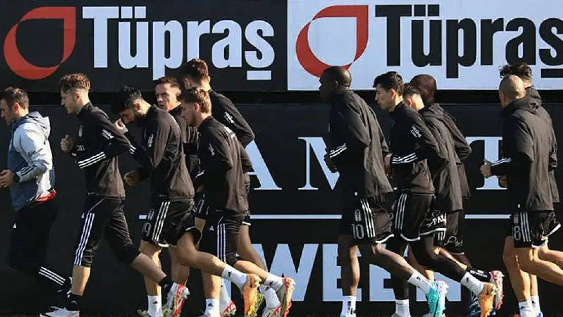 Beşiktaş’ta kadro dışı bırakılan 5 futbolcu geri dönecek!