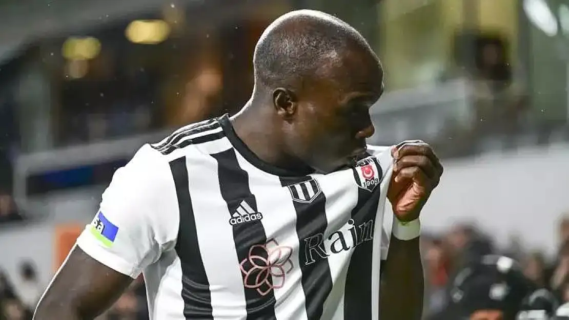 Beşiktaş'tan Aboubakar açıklaması… Kadrodan çıkarıldı mı?