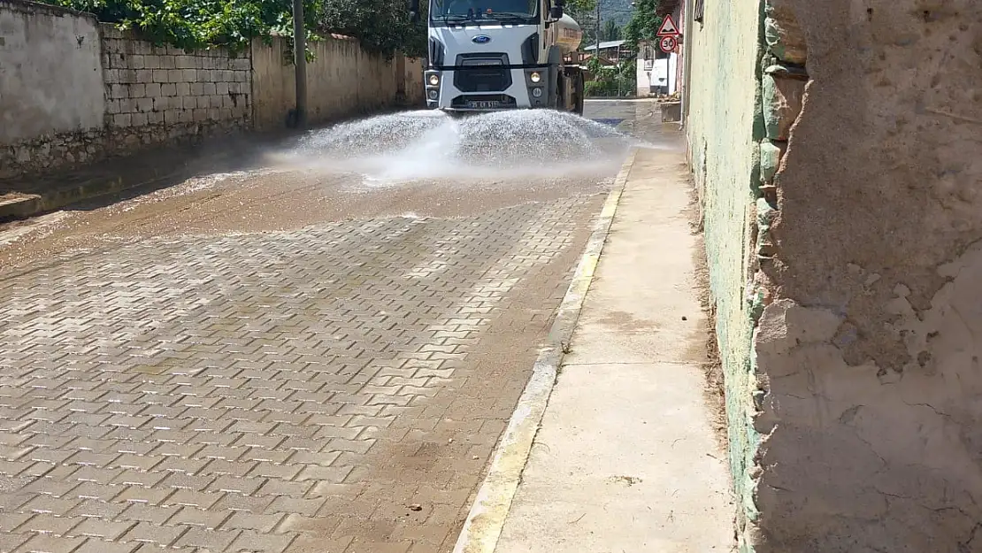 Beydağ Belediyesi’nden kapsamlı temizlik ve bakım çalışması