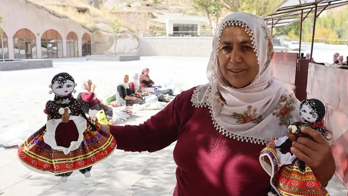 Bez bebek geçim kapısı oldu