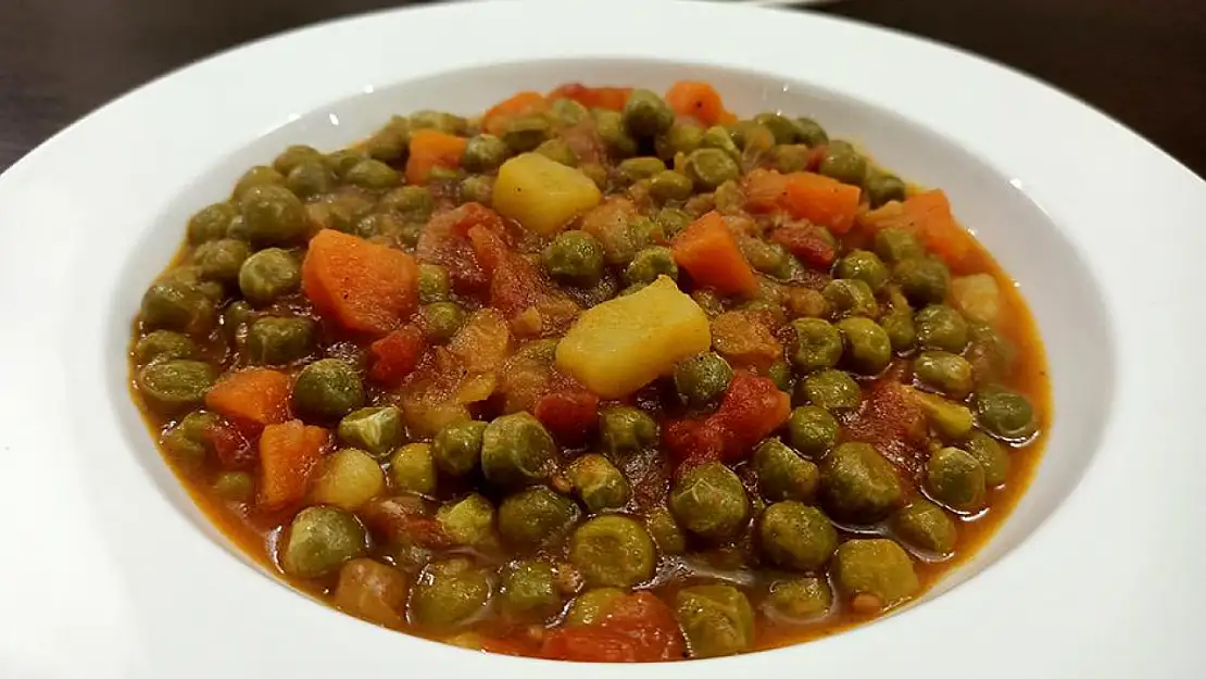 Bezelyeyi patatesle pişirenler üzülecek! Egelilerin gizli reçetesi: Bal gibi C vitamini deposu