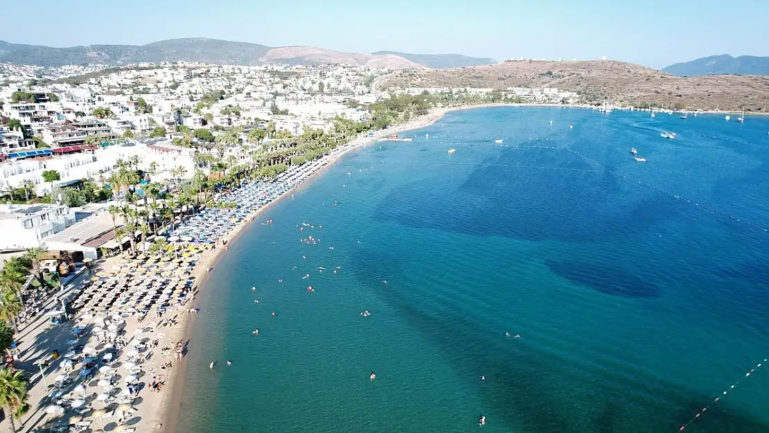 Bodrum'a 60 saatte 60 bin araç giriş yaptı