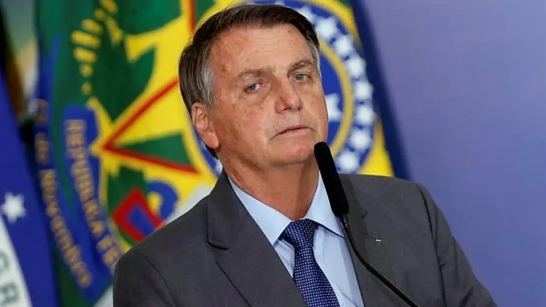 Bolsonaro’ya siyasi yasak getirildi!