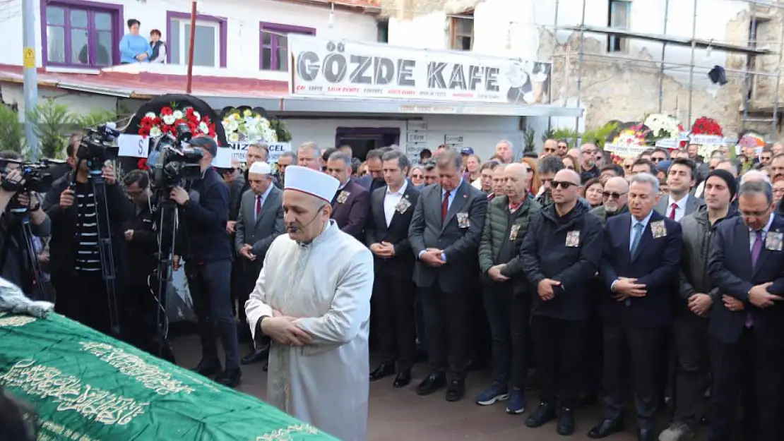 Bolu'da feci şekilde can vermişlerdi: Gözyaşları içinde uğurlandılar