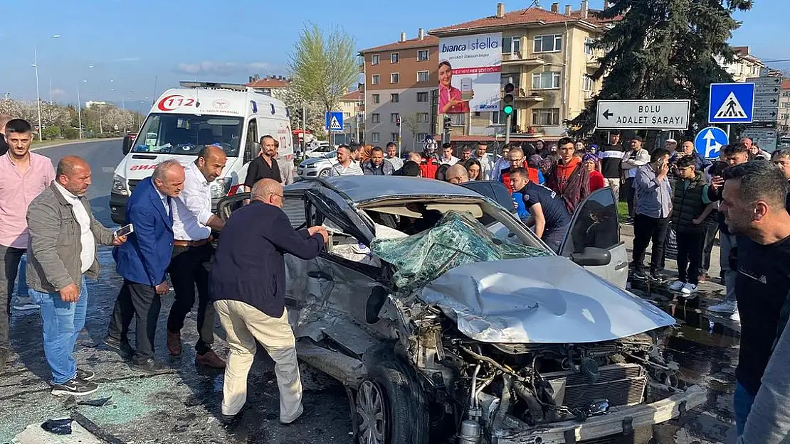 Bolu'da feci kaza: 2 ölü, 1 yaralı