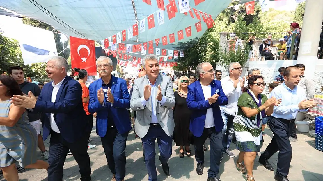 'Bölüşürsek tok, bölünürsek yok oluruz!'