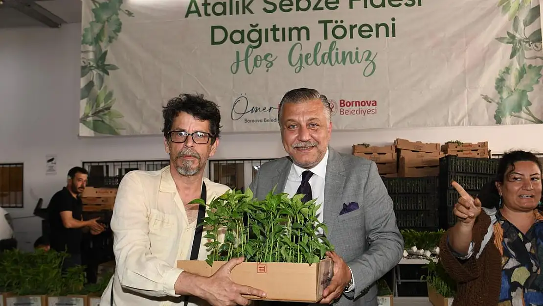 Bornova Belediyesi 500 bin fide dağıtıyor