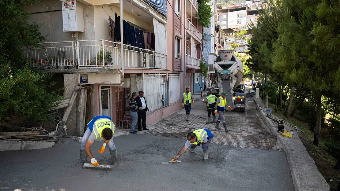 Bornova'da dik yokuşlar artık daha güvenli!
