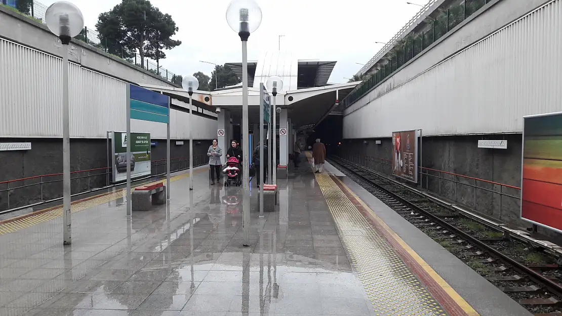 Bornova Metro ve Halkapınar Metro'ya gidecekler dikkat: Duyuru yapıldı