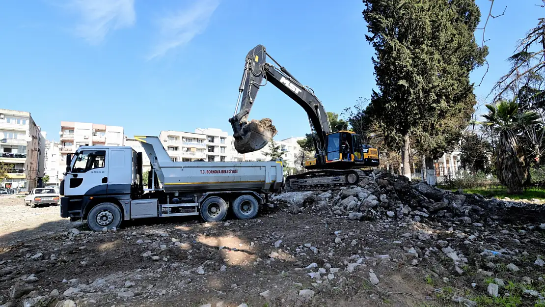 Bornova'ya müjde: Uzun süredir atıl olan alan ücretsiz otoparka dönüşüyor!