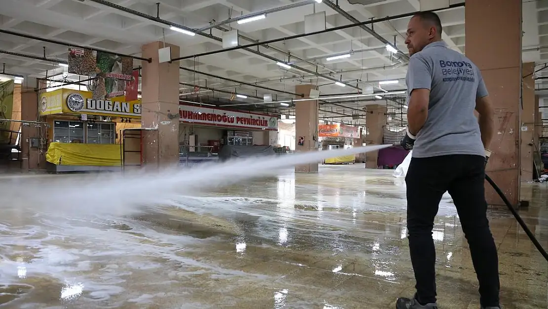 Bornova'da temizlik devrimi başladı