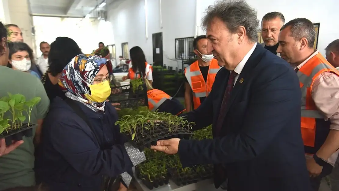 Bornova'dan 'Atalık Tohum' desteği