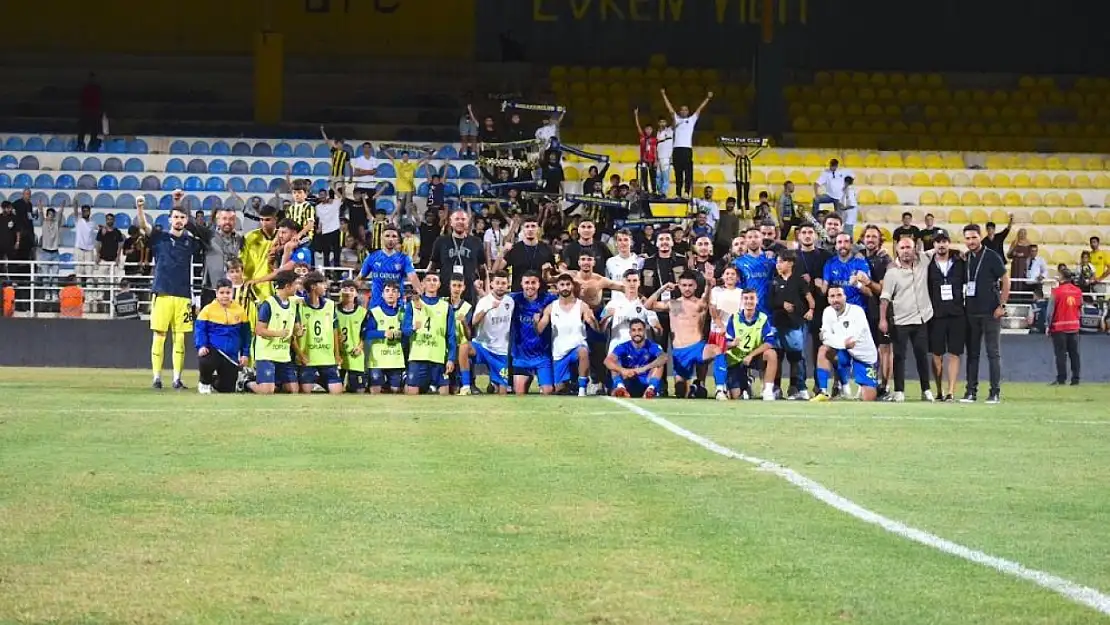 Bucaspor 1928'in iç saha galibiyeti sürüyor 