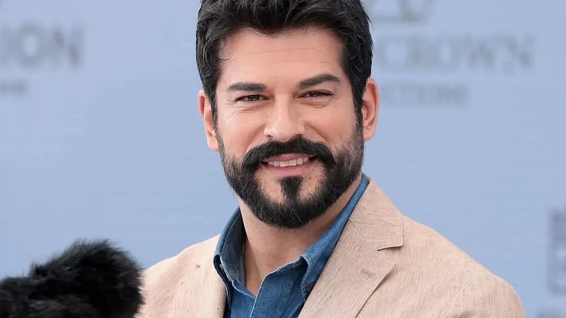 Burak Özçivit lüks oyuncağıyla Bebek'te şov yaptı! Fiyatı dudak uçuklattı