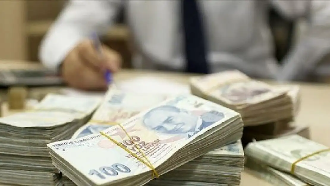 Bütçe martta 208 milyar lira ile rekor açık verdi