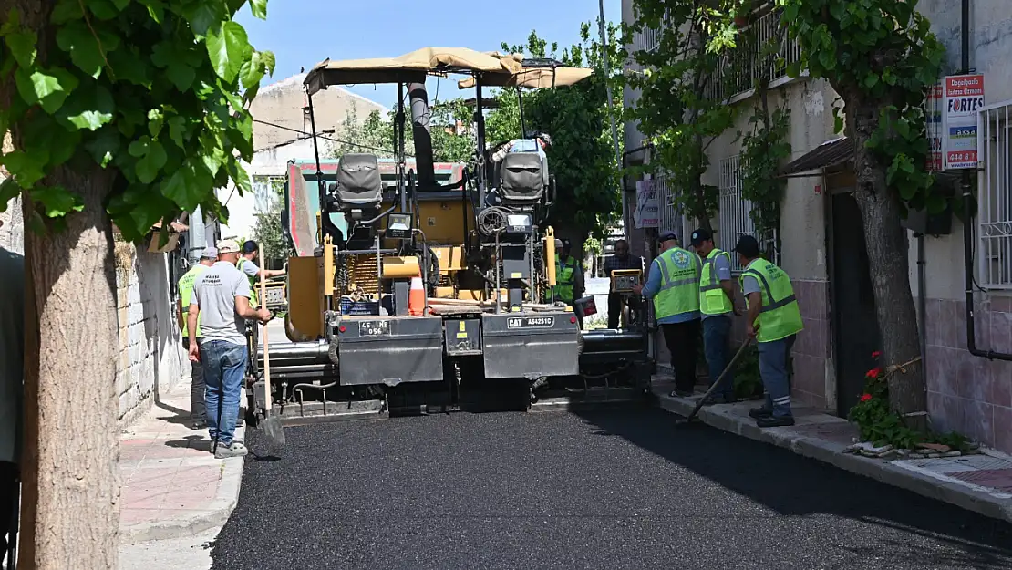 Büyükşehir'den Kazım Karabekir Mahallesi'ne yılın asfalt atağı