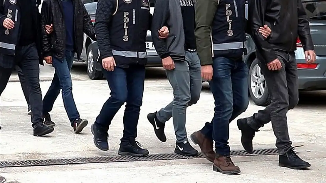 ByLock, HTS, Banka Asya... İzmir'den FETÖ'ye yeni darbe!