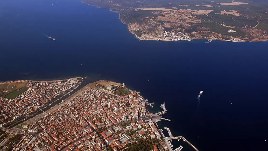 Çanakkale Boğazı'nda gemi trafiği durduruldu