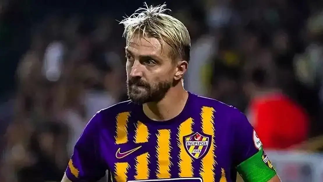 Caner Erkin futbolu mu bıraktı? Ünlü futbolcuyla ilgili şok iddia!