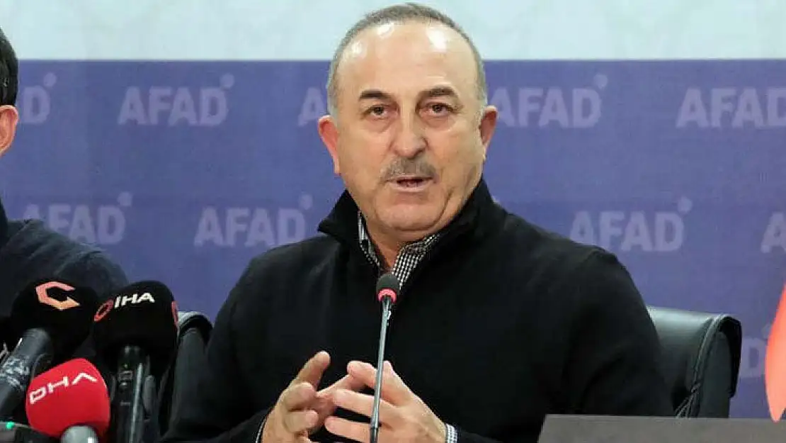 Çavuşoğlu ve Kurum depreme yönelik açıklamalarda bulundu