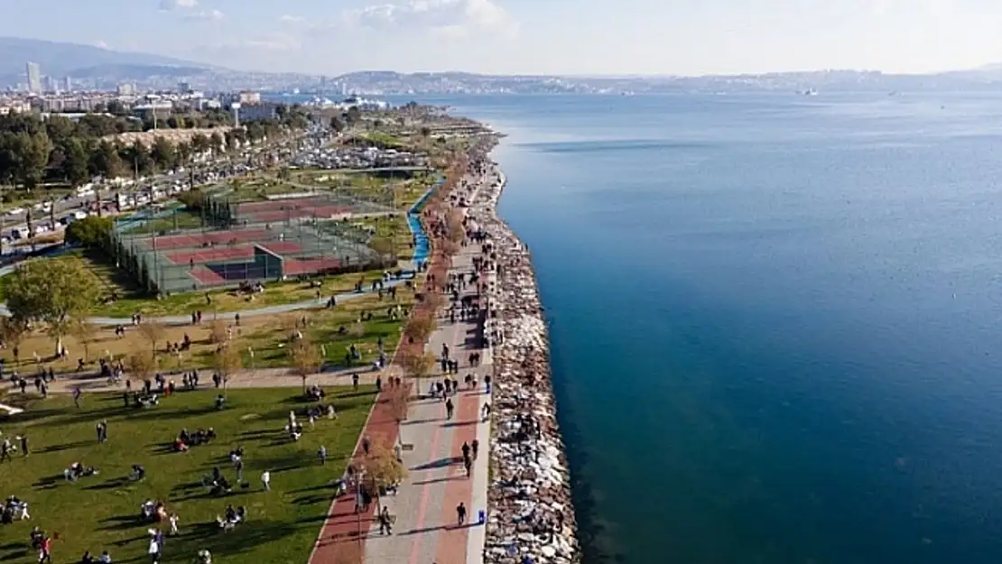 Ceketinizi almayı unutmayın: İzmir'e bugün için duyuruldu, İzmir'de ve Ege Denizi'nde bugün hava nasıl olacak?