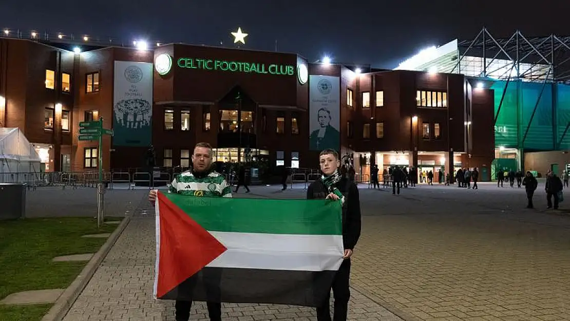 Celtic tribünlerinden Filistin’e destek!