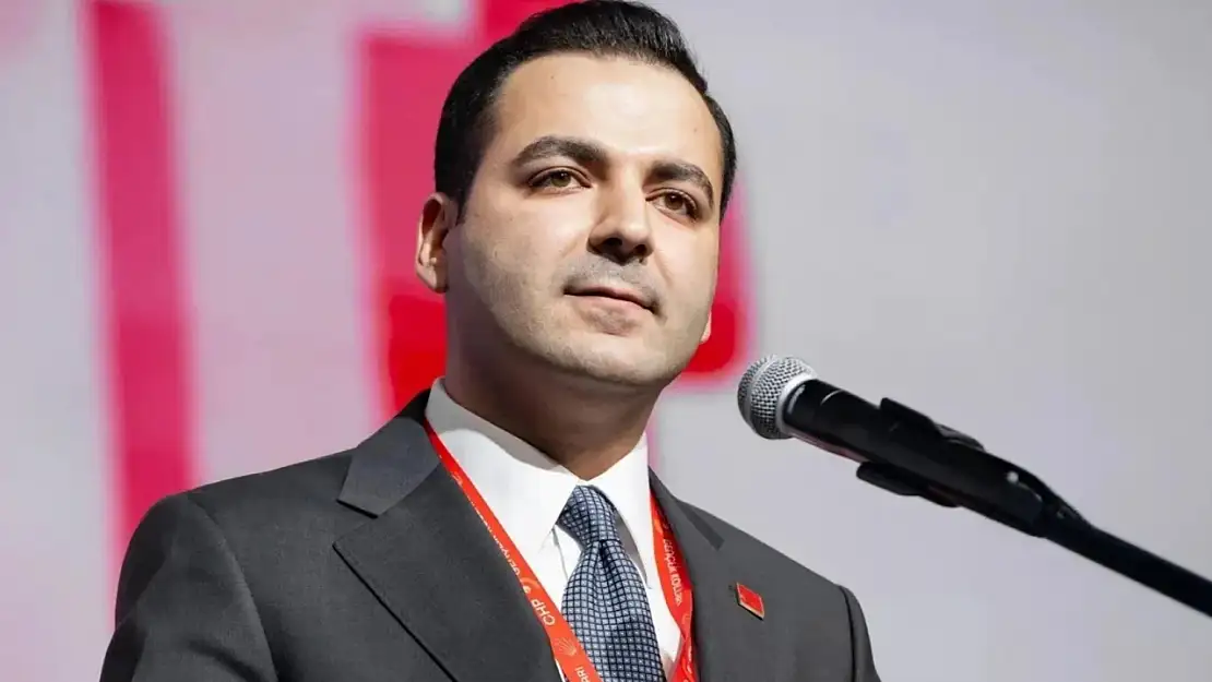 Cem Aydın kimdir?