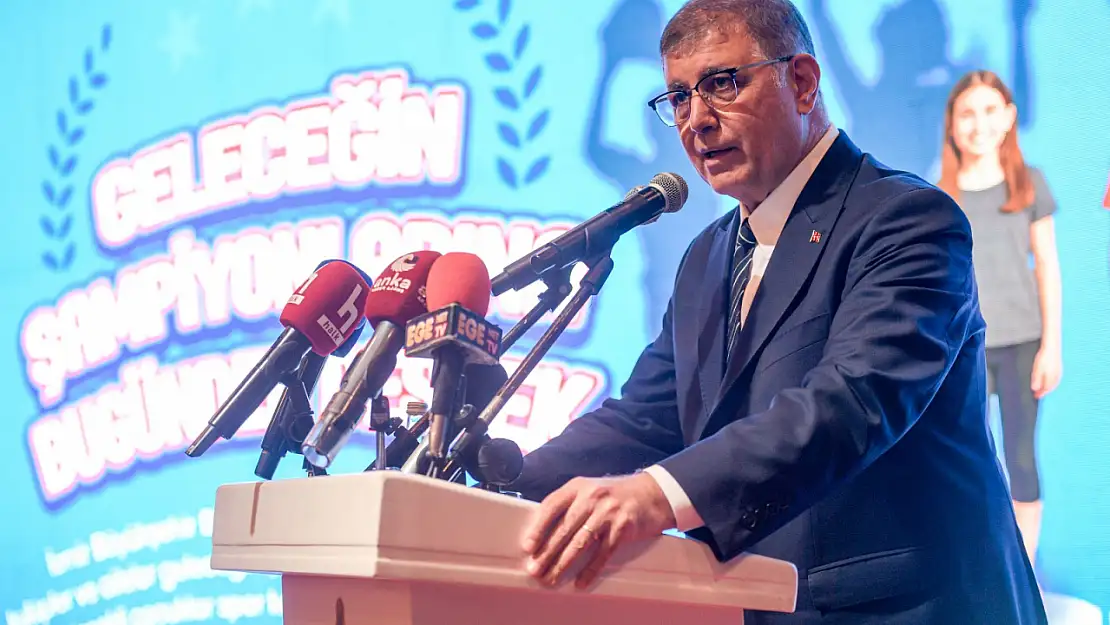 Cemil Tugay imza attığı projeyi tanıttı