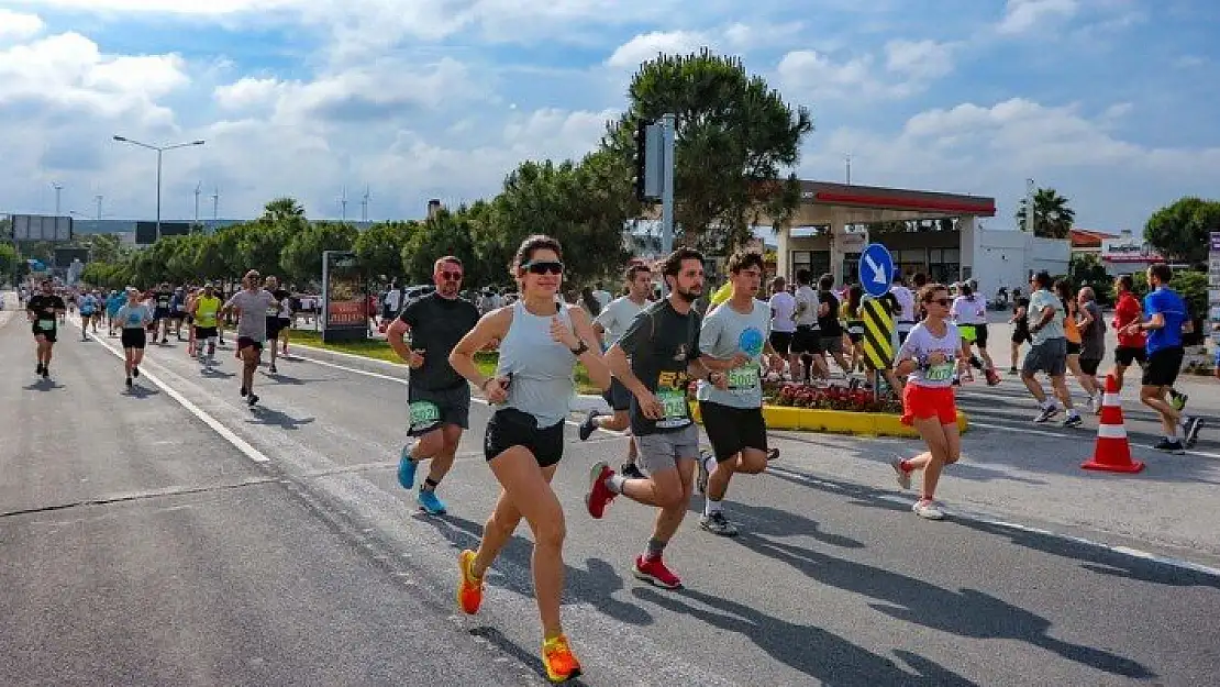 Çeşme Yarı Maratonu Başlıyor! İşte trafiğe kapanacak yollar…