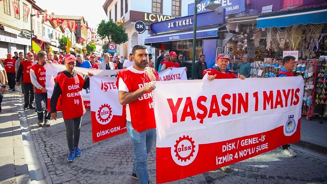 Çeşme'de 1 Mayıs coşkusu